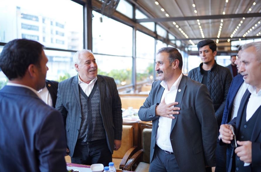 Emin Yetim Merkez Mahalle muhtarları ile bir araya geldi